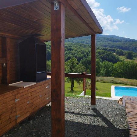 Le Chalet M - Cabana Cu O Panorama De Poveste. Surdesti  Ngoại thất bức ảnh